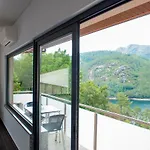 Casa Encosta Do Geres-ferias No Geres 비에이라도미노