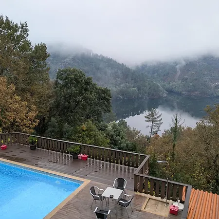 Casa Encosta Do Geres-ferias No Geres Σπίτι διακοπών Vieira do Minho