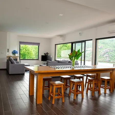 Hébergement de vacances Casa Encosta Do Gerês-ferias No Gerês *