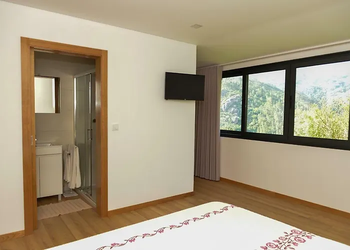 Casa Encosta Do Geres-ferias No Geres